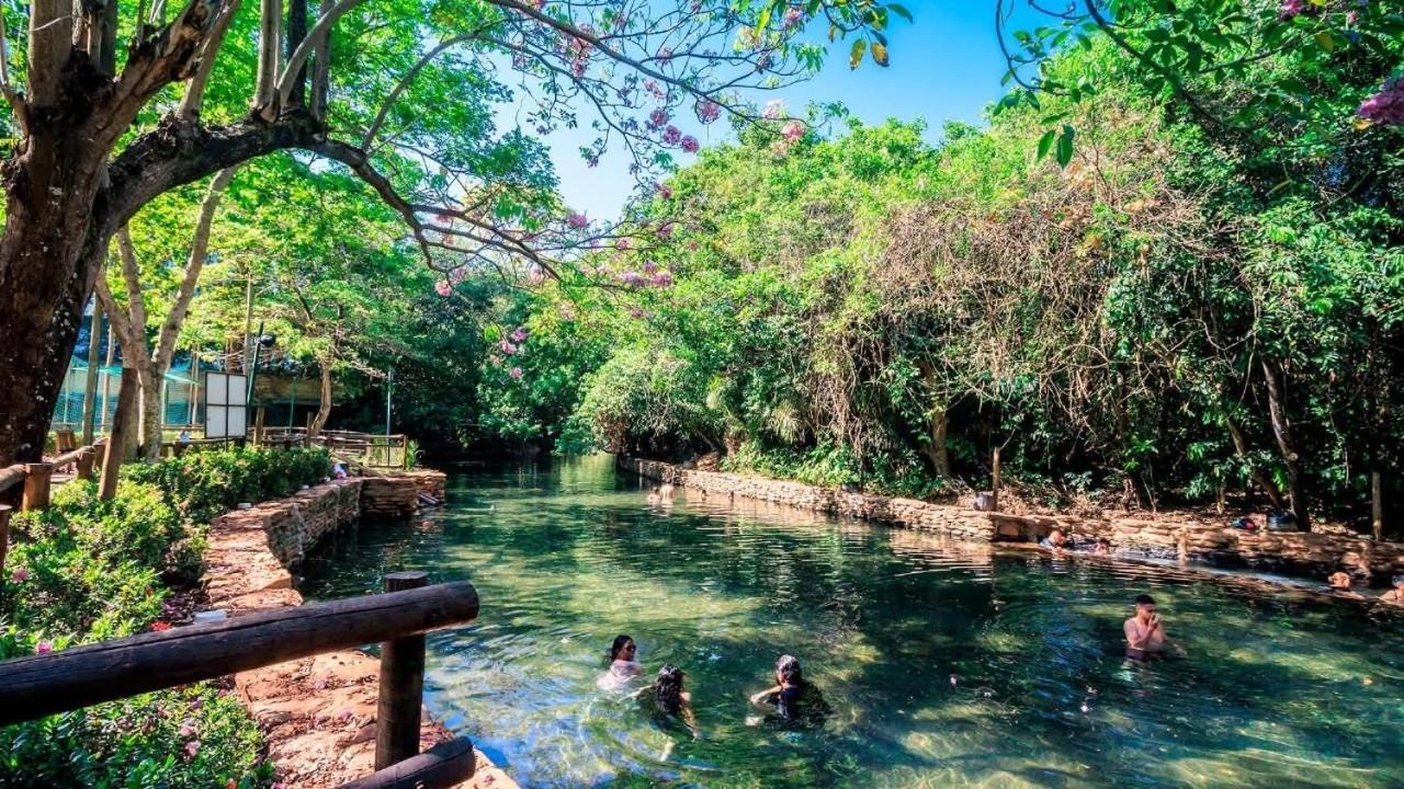 De 2 Quartos Em Thermas Paradise *