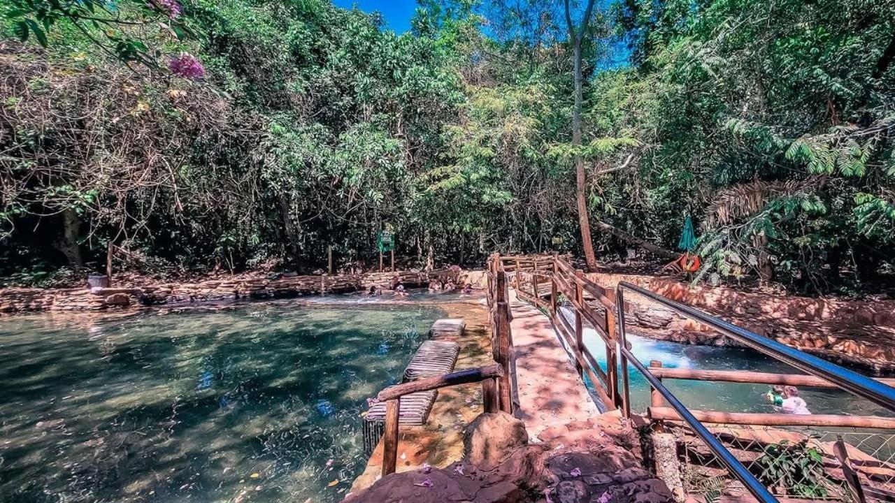De 2 Quartos Em Thermas Paradise